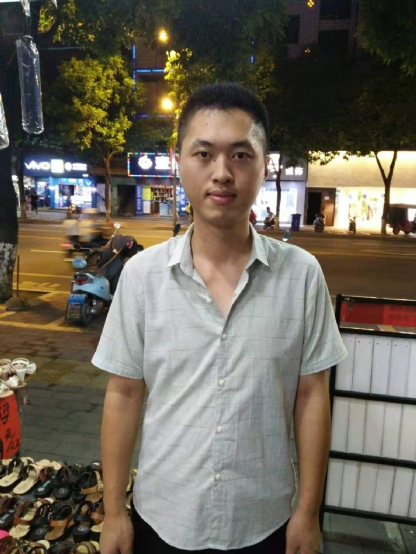 单身的雄鹰的第一张照片--漳平上门女婿服务网